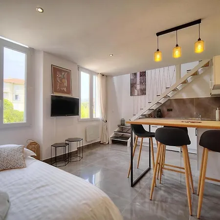 Immogroom - Immeuble Louisette Avec 6 - Jardin - Climatisation *