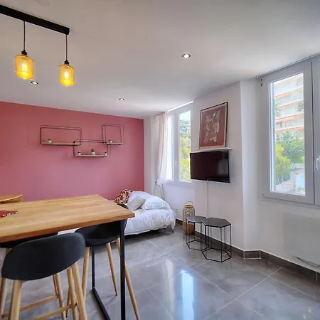 Apartment Immogroom - Immeuble Louisette Avec 6 - Jardin - Climatisation